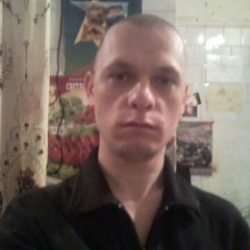 Парень из Москвы, ищу женщину для секса.