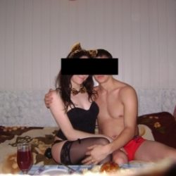 Семейная пара ищет девушку в Москве для секс встреч
