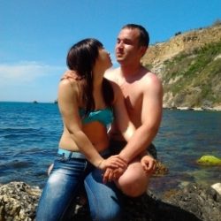 Пара ищет девушку в Москве для развратного секса