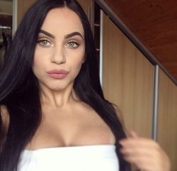 Милая девочка с огромными талантами, ищу мужчину для секса в Москве